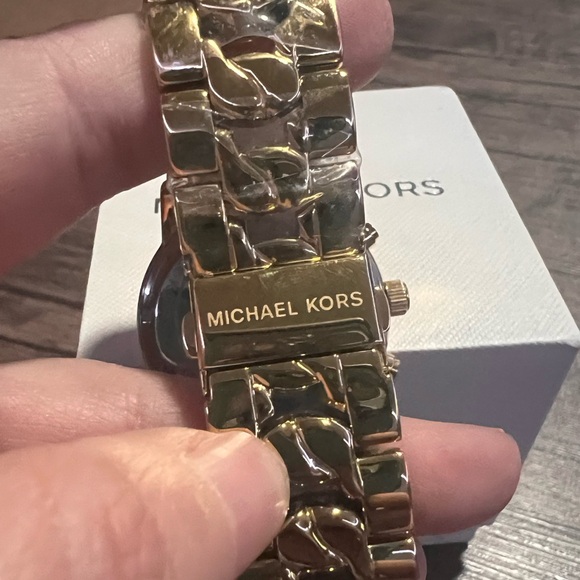 NIB unisex Ritz MK watch - Picture 13 of 13